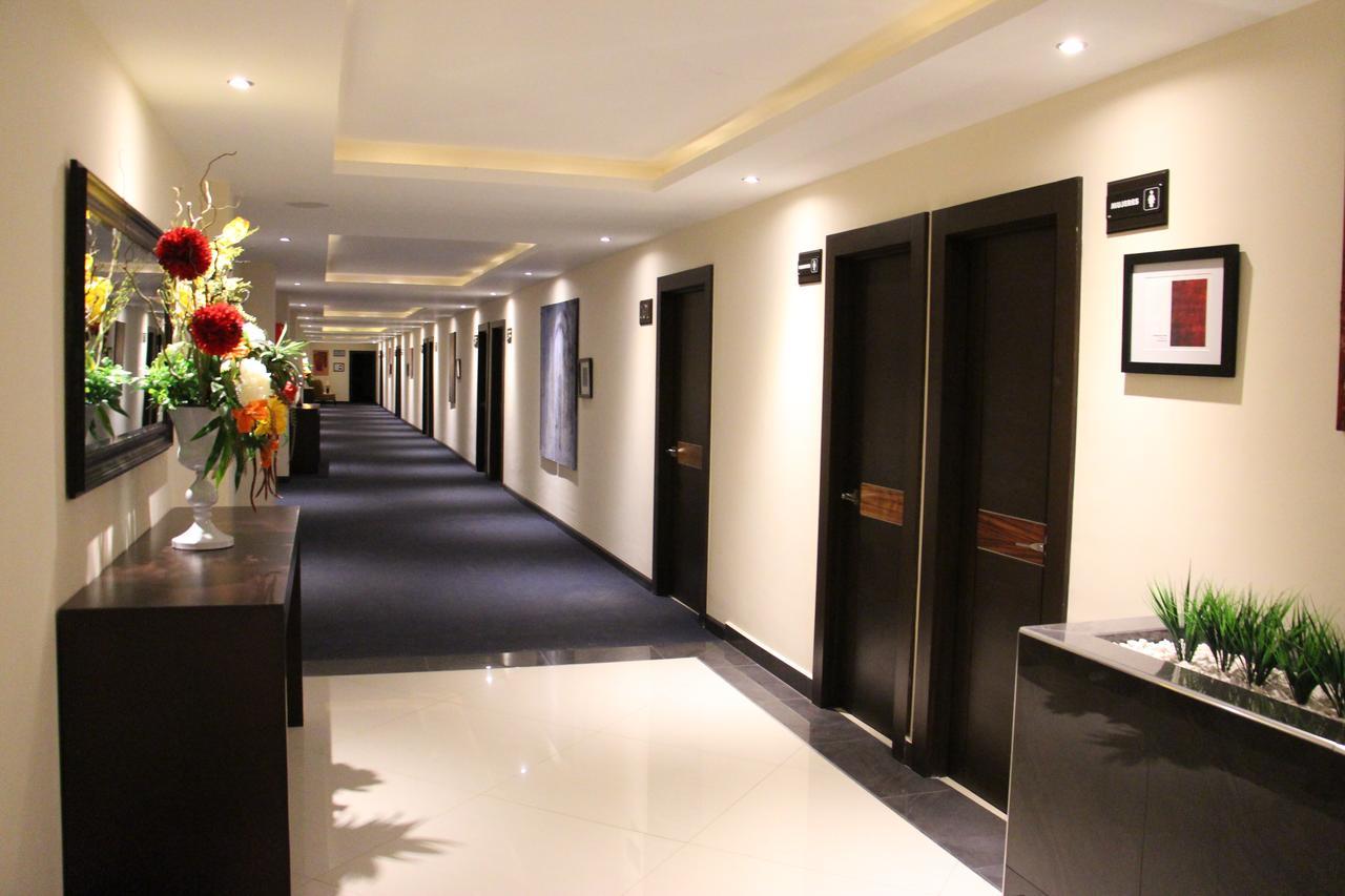 Hotel Two Select Culiacán Exterior foto