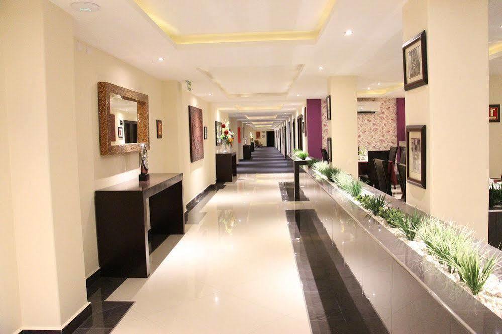 Hotel Two Select Culiacán Exterior foto